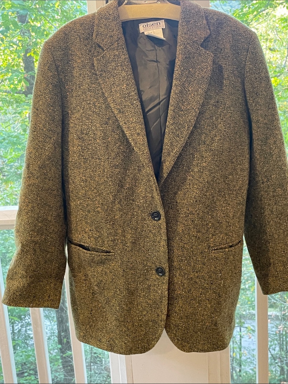 Olson Collection Brown Tweed coat. Size 12